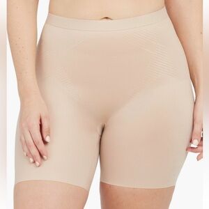 NEW- Spanx Girlshort in Champagne Beige size 1X